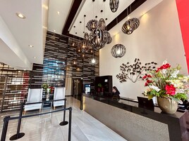 Mostrador para check-in y check-out