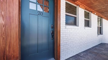 Luxury Cottage | Terrace/patio