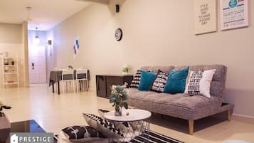 Comfort-huoneisto, 3 makuuhuonetta, jokinäköala | 3 makuuhuonetta, yksilöllisesti sisustettu, yksilöllisesti kalustettu