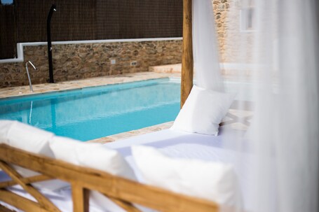 Ibizan house with garden, pool and outdoor jacuzzi. - Image 23