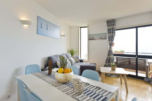 Sunny Cozy Flat avec balcon de Host Wise