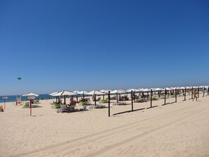 Beach nearby - New 3-bedroom apartment 50 meters from the beach (Vila Real de Santo António)