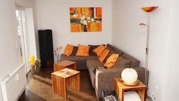 TV, fireplace, DVD player, stereo