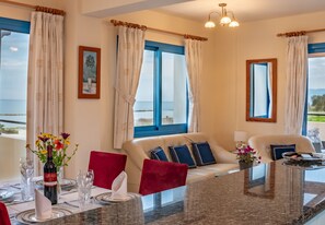 Dining - Exquisite penthause seafront free WiFi (Latchi)