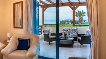 Smart TV, DVD player, books, music library