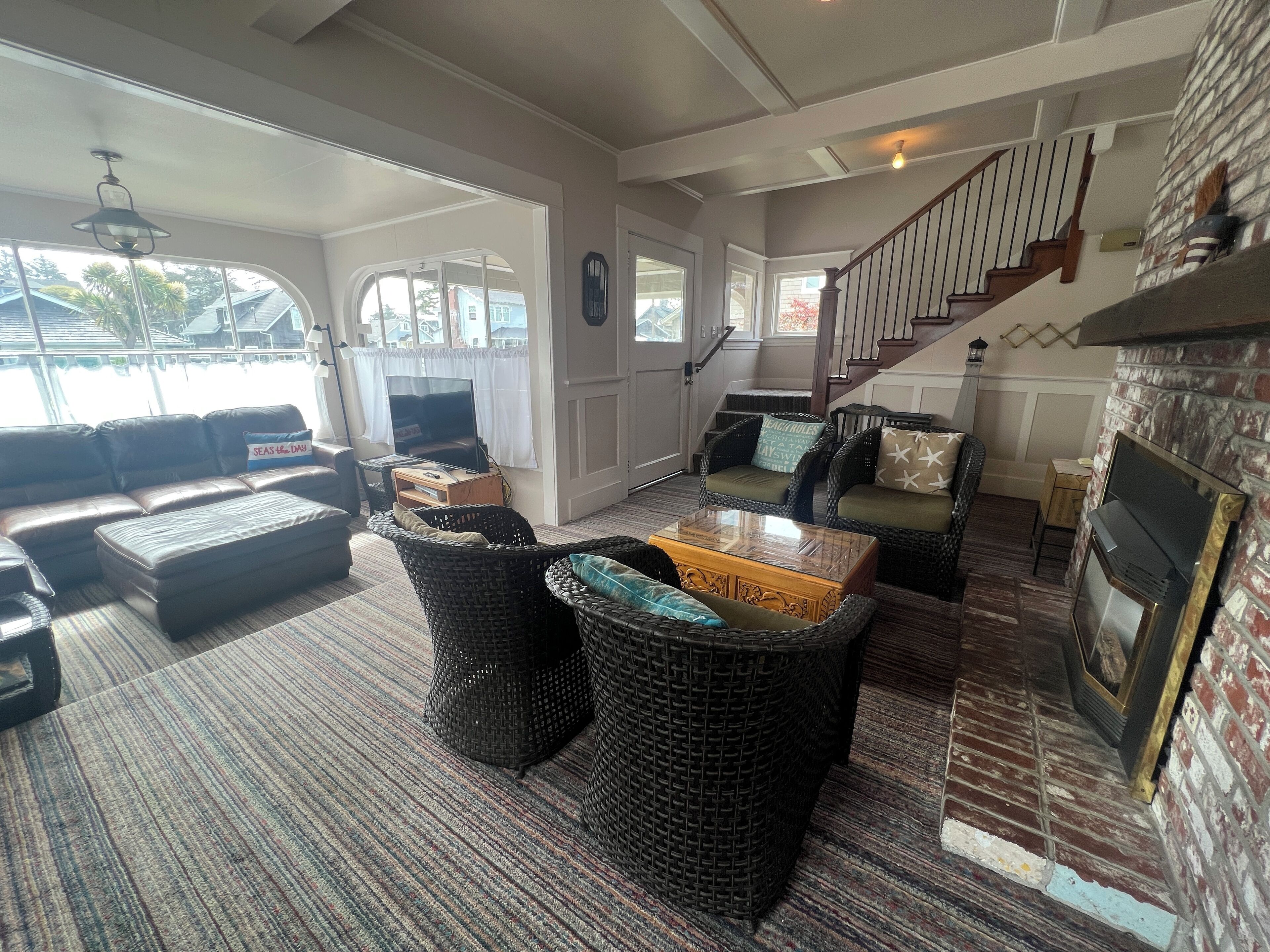 Télévision, cheminée