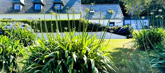 "Les Camélias" Vacation Rental - Spa - Lush, Green Setting - Trestel Beach