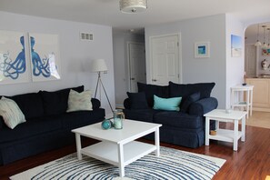 Smart TV, chimenea, videojuegos y reproductor de DVD 