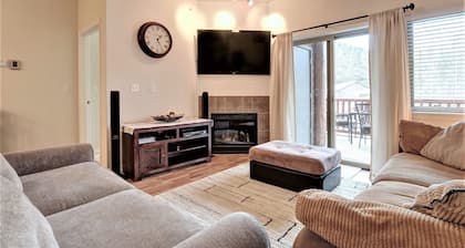 THE HIGHTOWER SUITE- Un condo de luxe au dernier étage dans le centre de Girdwood / Alyeska!