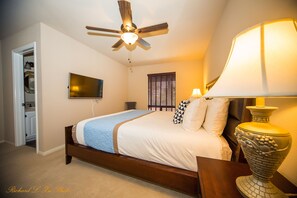 5 bedrooms, desk, iron/ironing board, WiFi