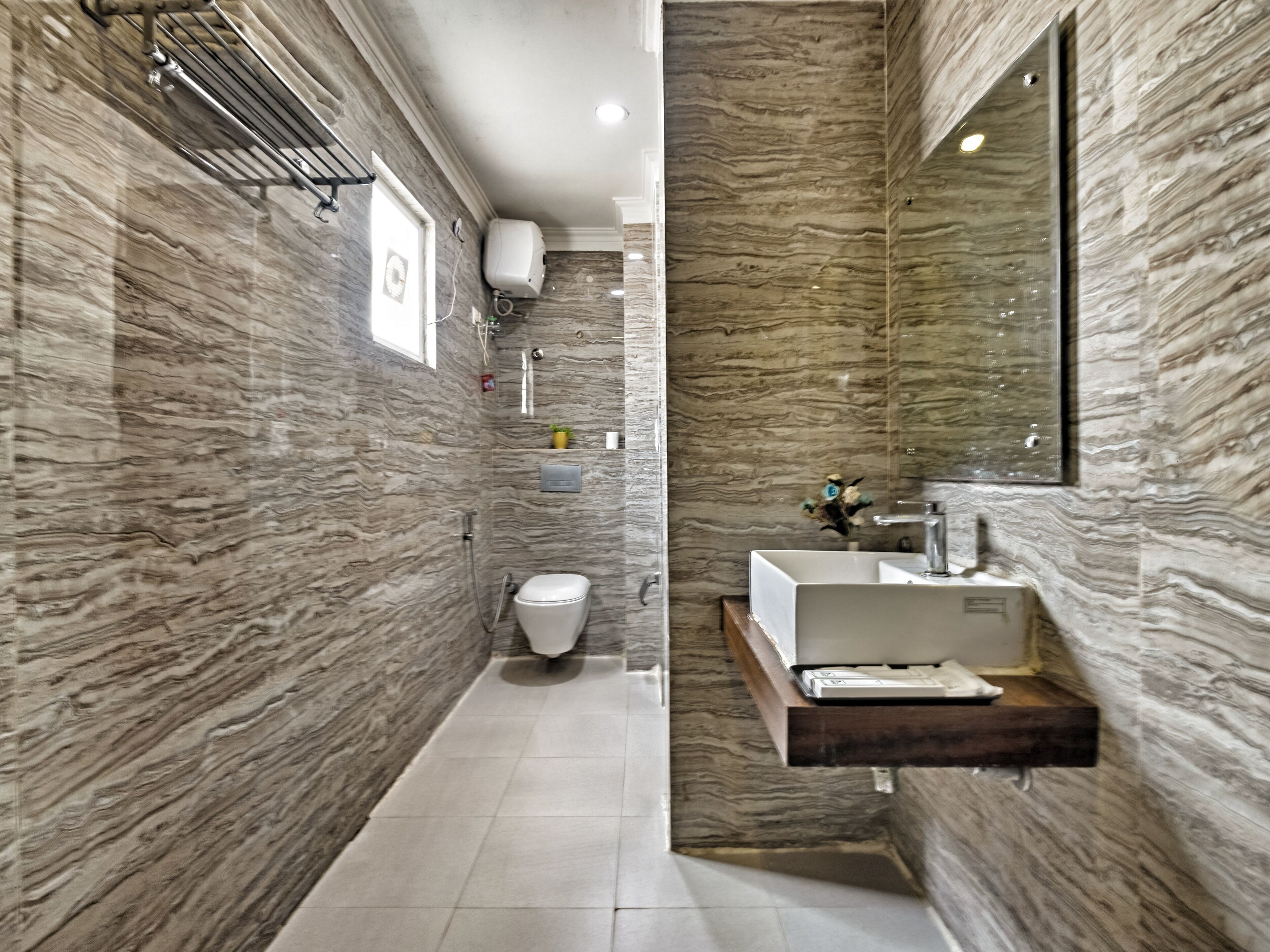 Photo - Airport Hotel Delhi Aerocity