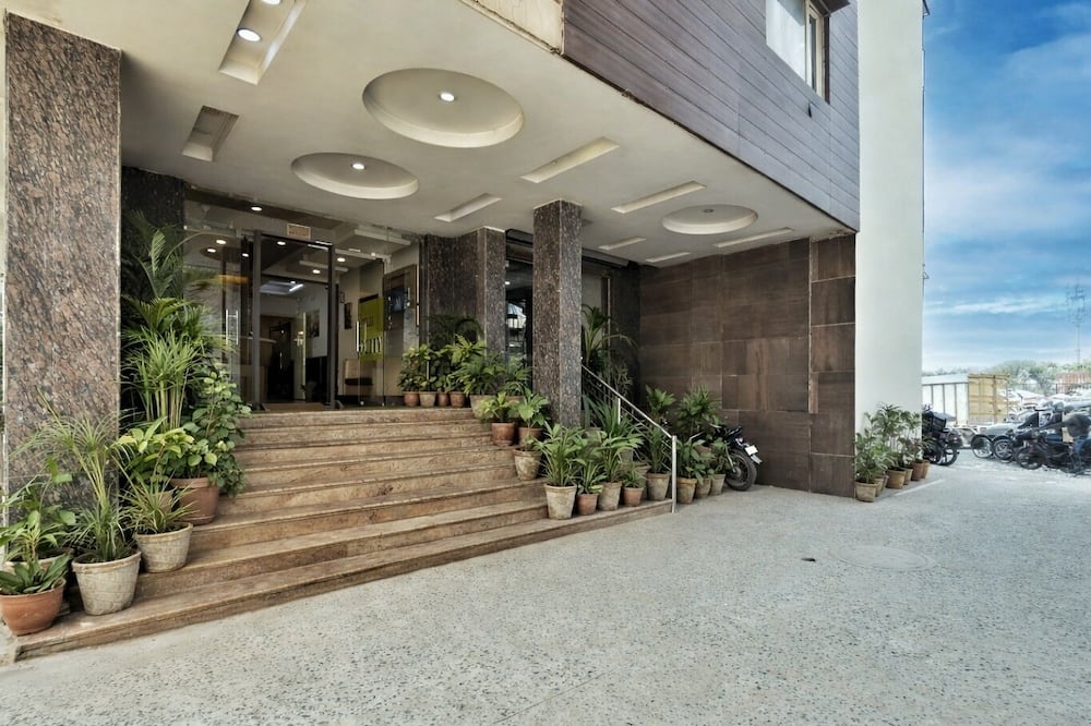 Airport Hotel Delhi Aerocity
