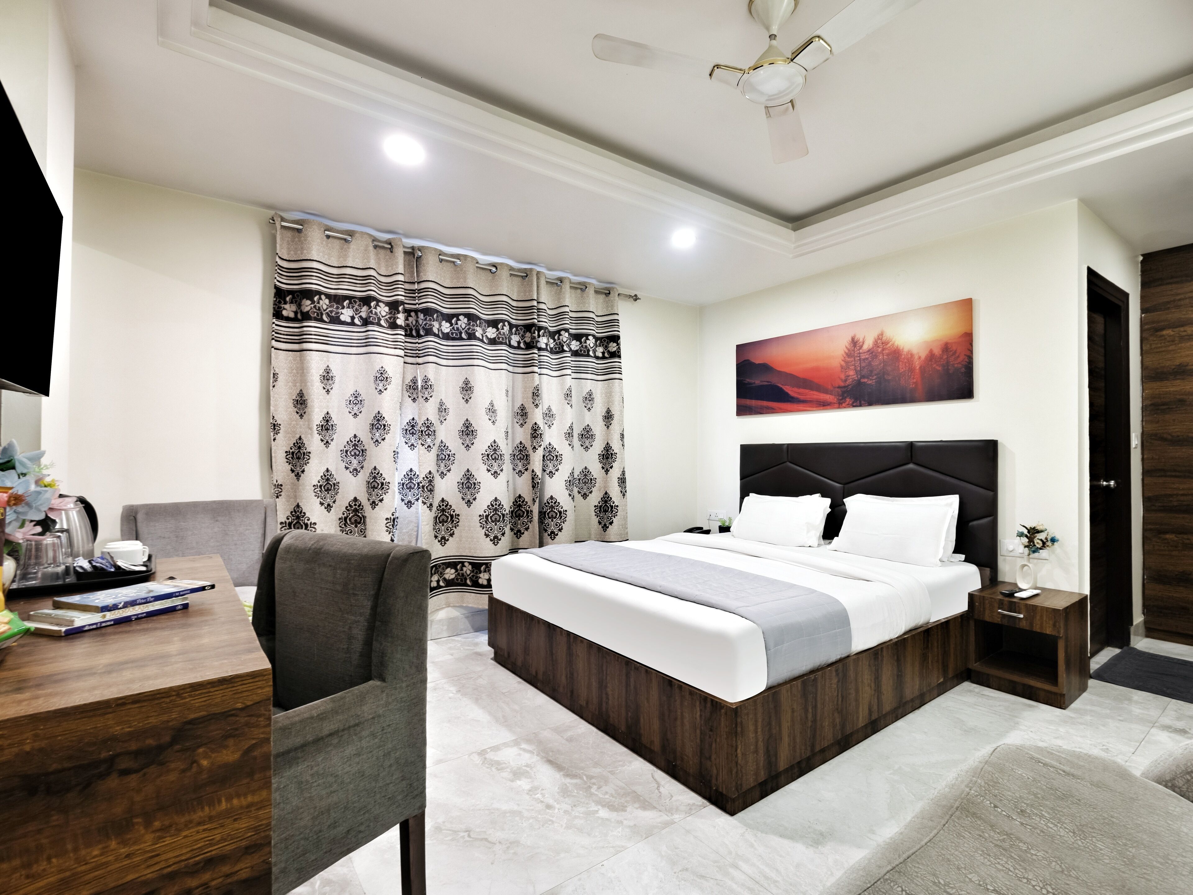 Photo - Airport Hotel Delhi Aerocity