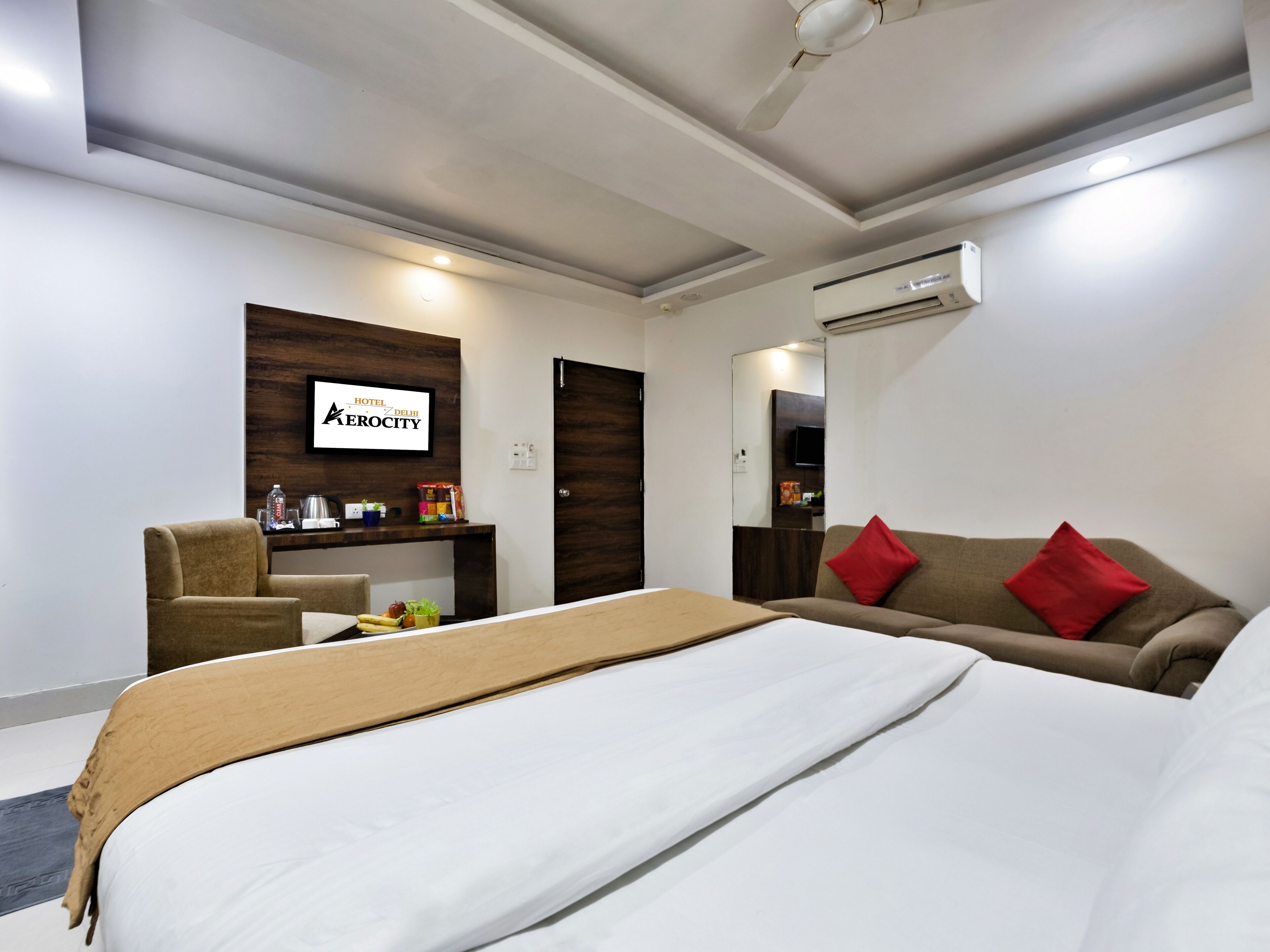 Photo - Airport Hotel Delhi Aerocity