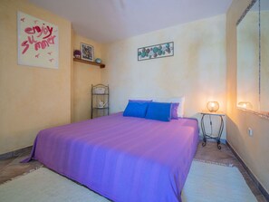 2 bedrooms, free WiFi - Cosy apartment for 4 people with A/C, WIFI, TV, terrace and pets allowed (Senj)