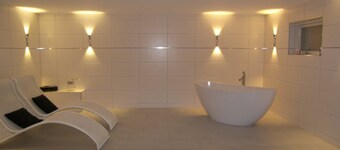 Vacation apartment 1 Kranich - Holiday home 1A - 15 minutes by bike to the