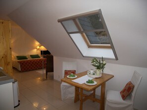 1 Schlafzimmer, Bügeleisen/Bügelbrett, WLAN, Bettwäsche