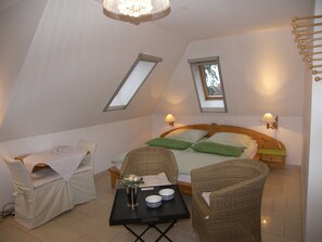 2 Schlafzimmer, Bügeleisen/Bügelbrett, WLAN, Bettwäsche