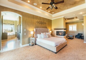 6 habitaciones, tabla de planchar con plancha y cuna de viaje 