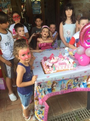 Birthday party area