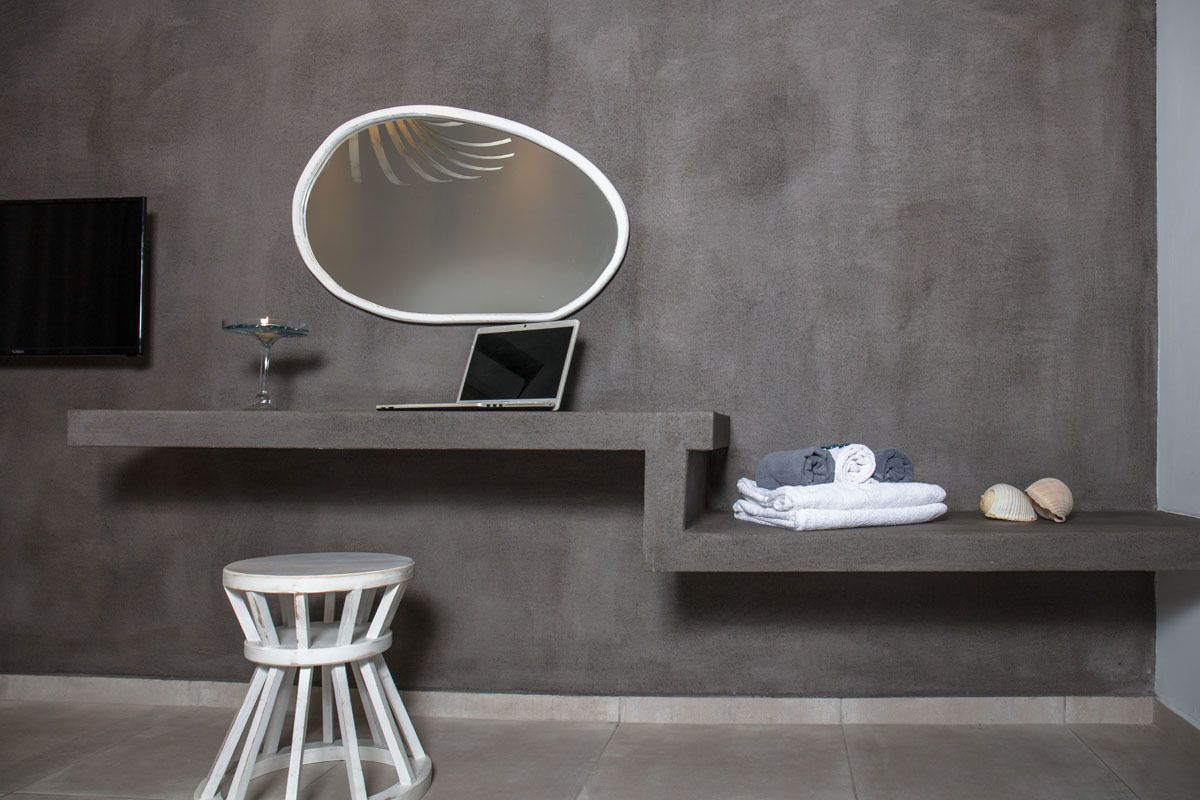 Estudio familiar | Zona de estar | Una televisión de pantalla plana