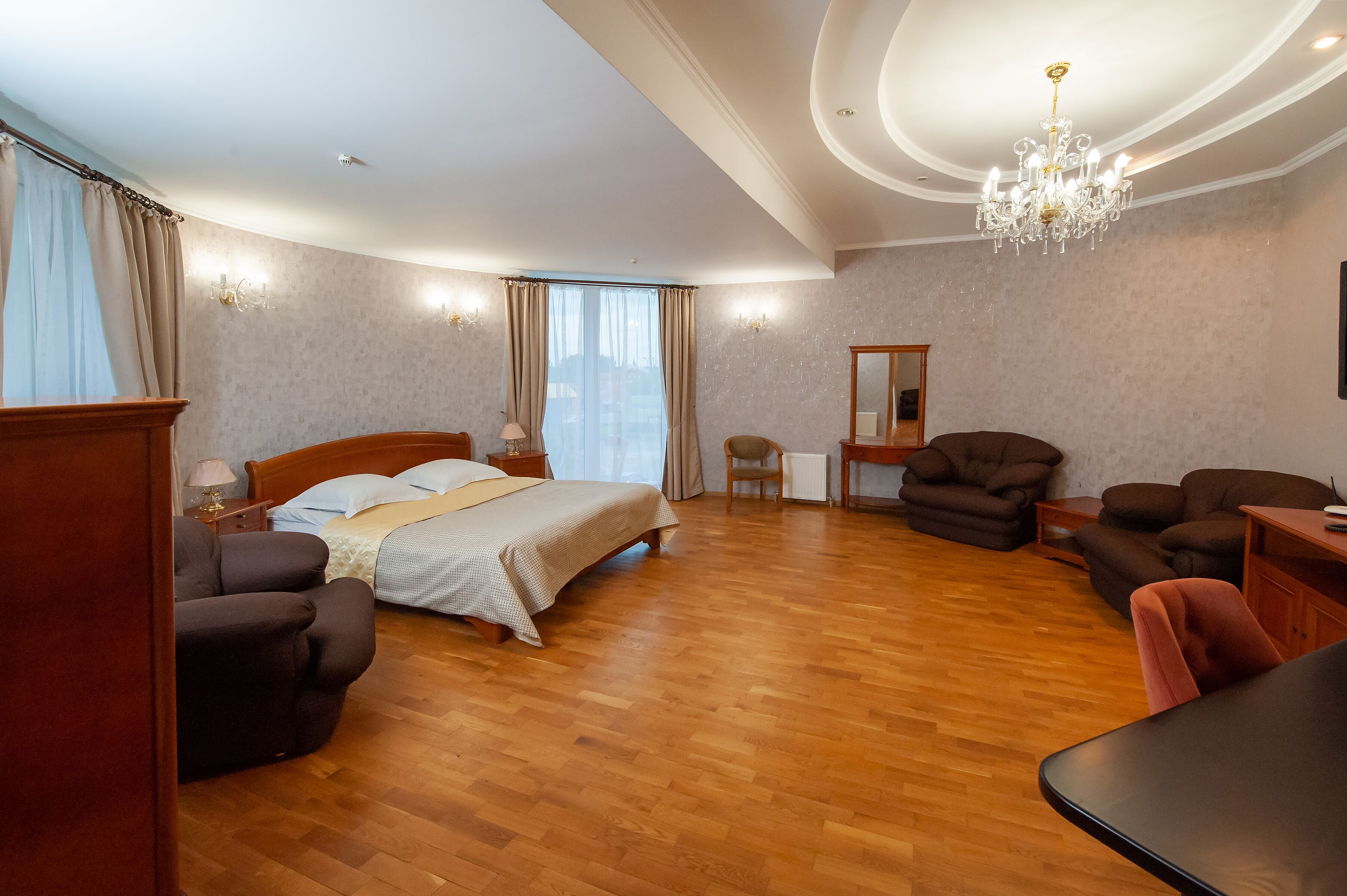 尊荣双人房 | 1 多间卧室、高档床上用品、迷你吧、免费 WiFi