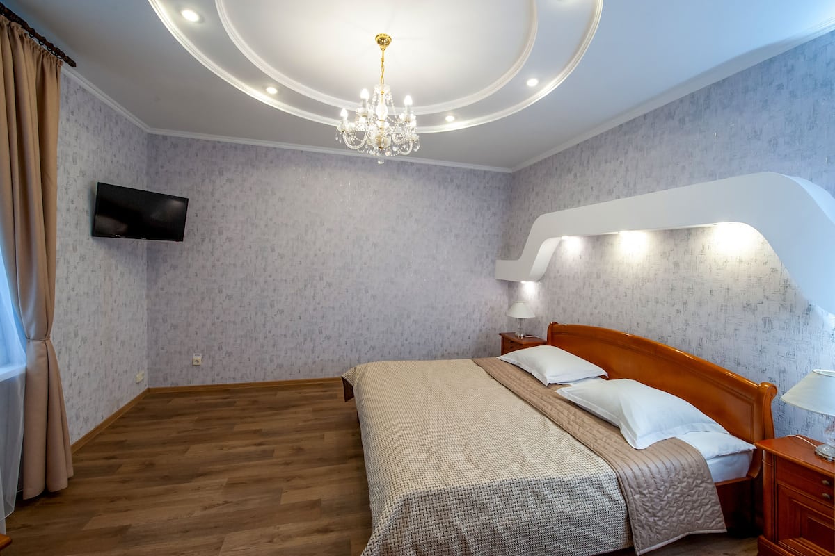 Superior tweepersoonskamer, 1 queensize bed | 1 slaapkamer, luxe beddengoed, een minibar, gratis wifi