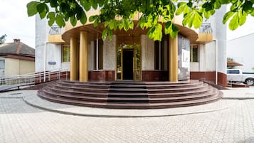 Depan hartanah
