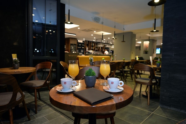 Bar (en la propiedad)