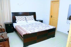 1 habitación, ropa de cama de alta calidad y wifi gratis 