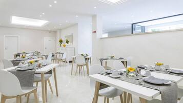 Colazione continentale inclusa, servita tutte le mattine