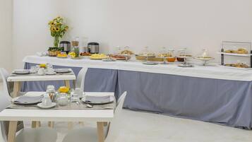 Colazione continentale inclusa, servita tutte le mattine