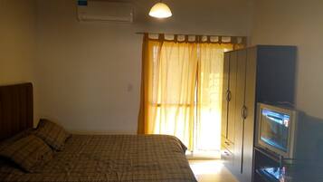 Classic Double Room, 1 Bedroom, Private Bathroom | 1 bedroom, free WiFi, bed sheets
