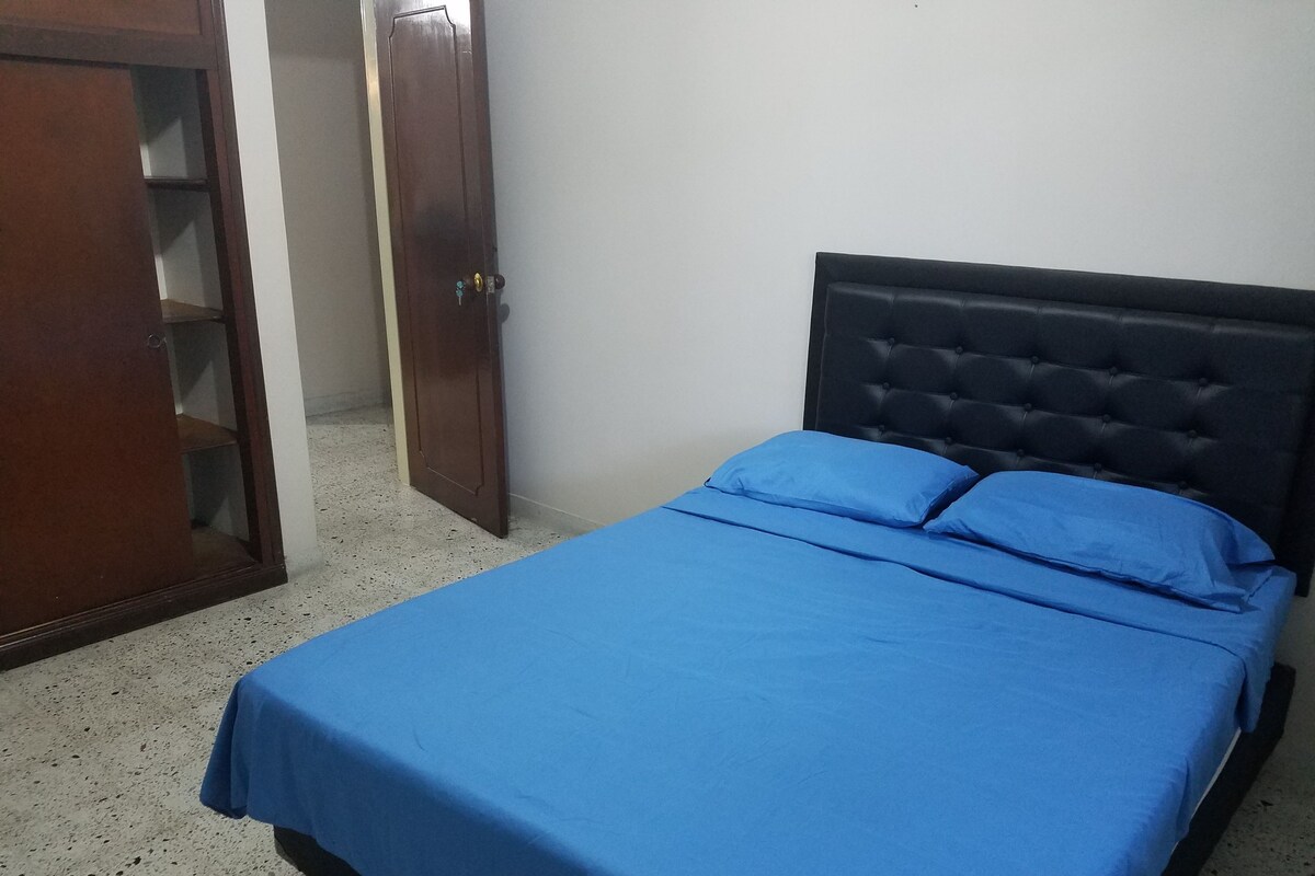 7 bedrooms, premium bedding, iron/ironing board, free WiFi