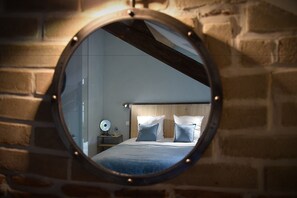 Dubbelrum - 1 kingsize-säng - balkong - utsikt mot trädgården | Sängtillbehör av högsta kvalitet, individuell inredning och unika möbler