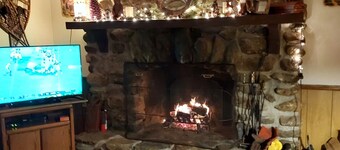 Romslig Linderhof Condo rett overfor Storyland!