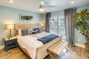 3 Schlafzimmer, Schreibtisch, Internetzugang, Bettwäsche