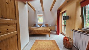 2 chambres, coffres-forts dans les chambres, fer et planche à repasser