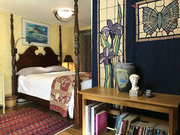 2 bedrooms, iron/ironing board, travel cot, free WiFi