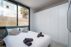 Casa | 4 habitaciones, cortinas blackout y tabla de planchar con plancha 