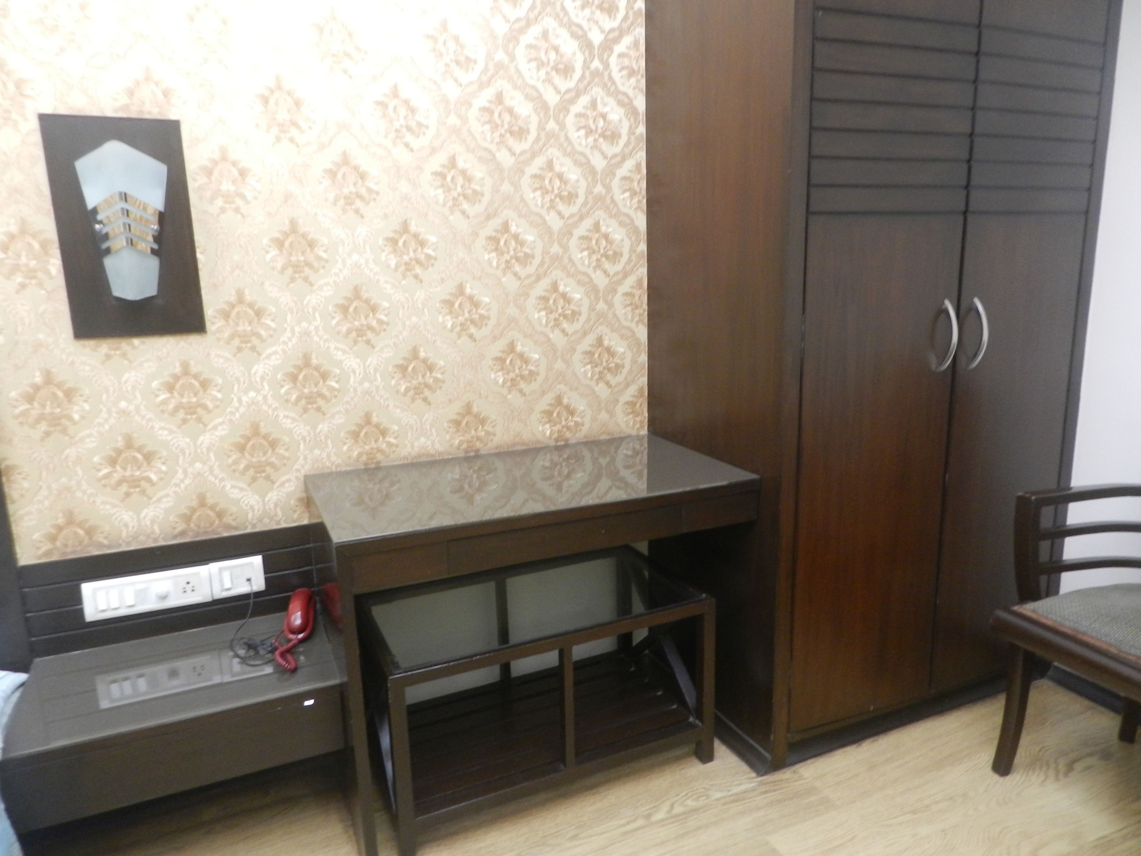 Executive Room | Blackout drapes, free WiFi, bed sheets