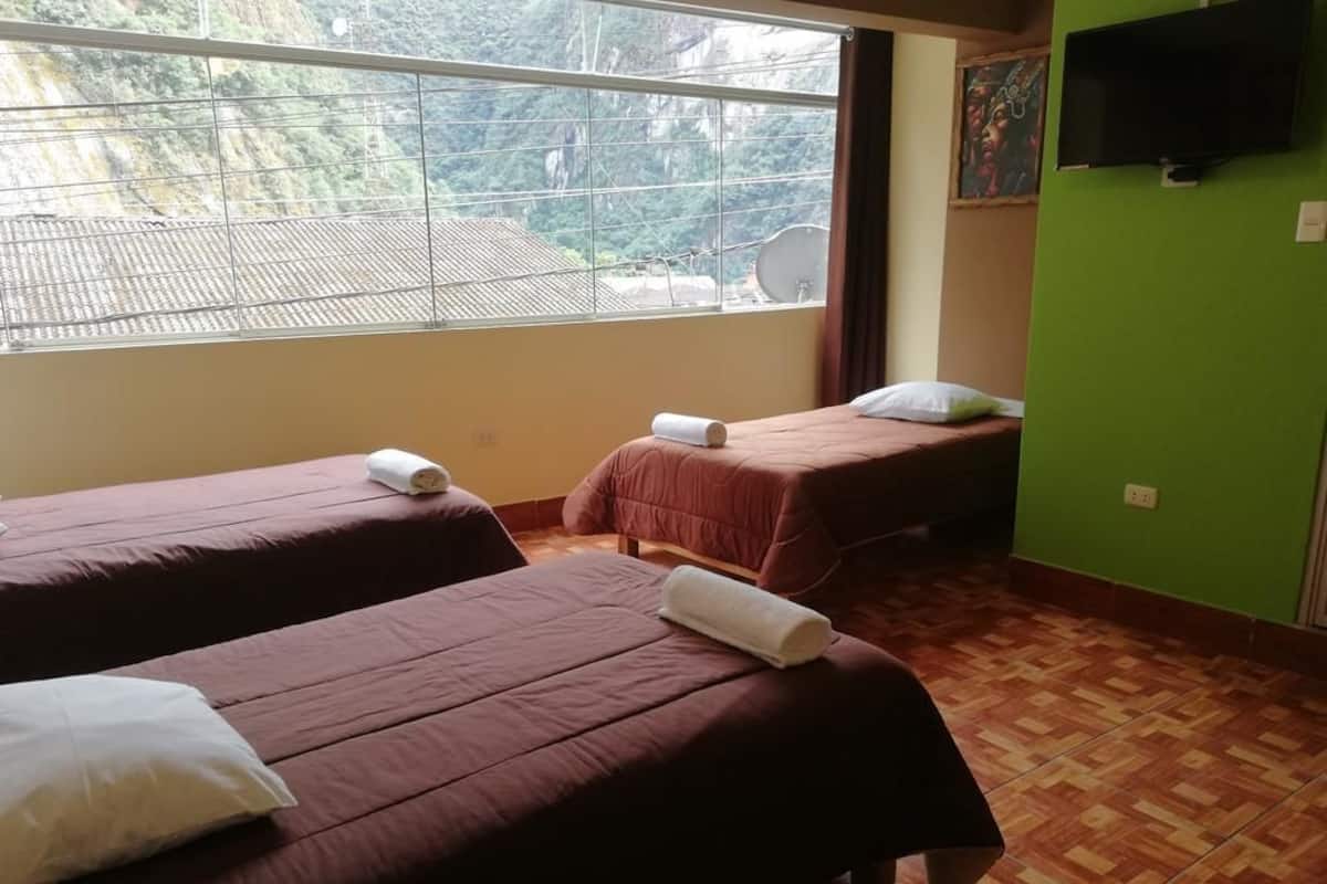 Triple Room, 3 Twin Beds | WiFi (free)