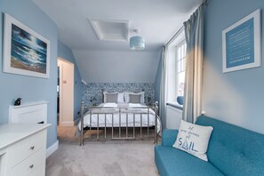 Double Room (Room3) | Egyptian cotton sheets, premium bedding, individually decorated - Alton House (Sheringham)