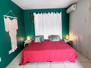 1 bedroom, iron/ironing board, WiFi, bed sheets