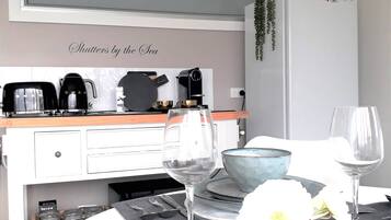 Fridge, microwave, coffee/tea maker, electric kettle