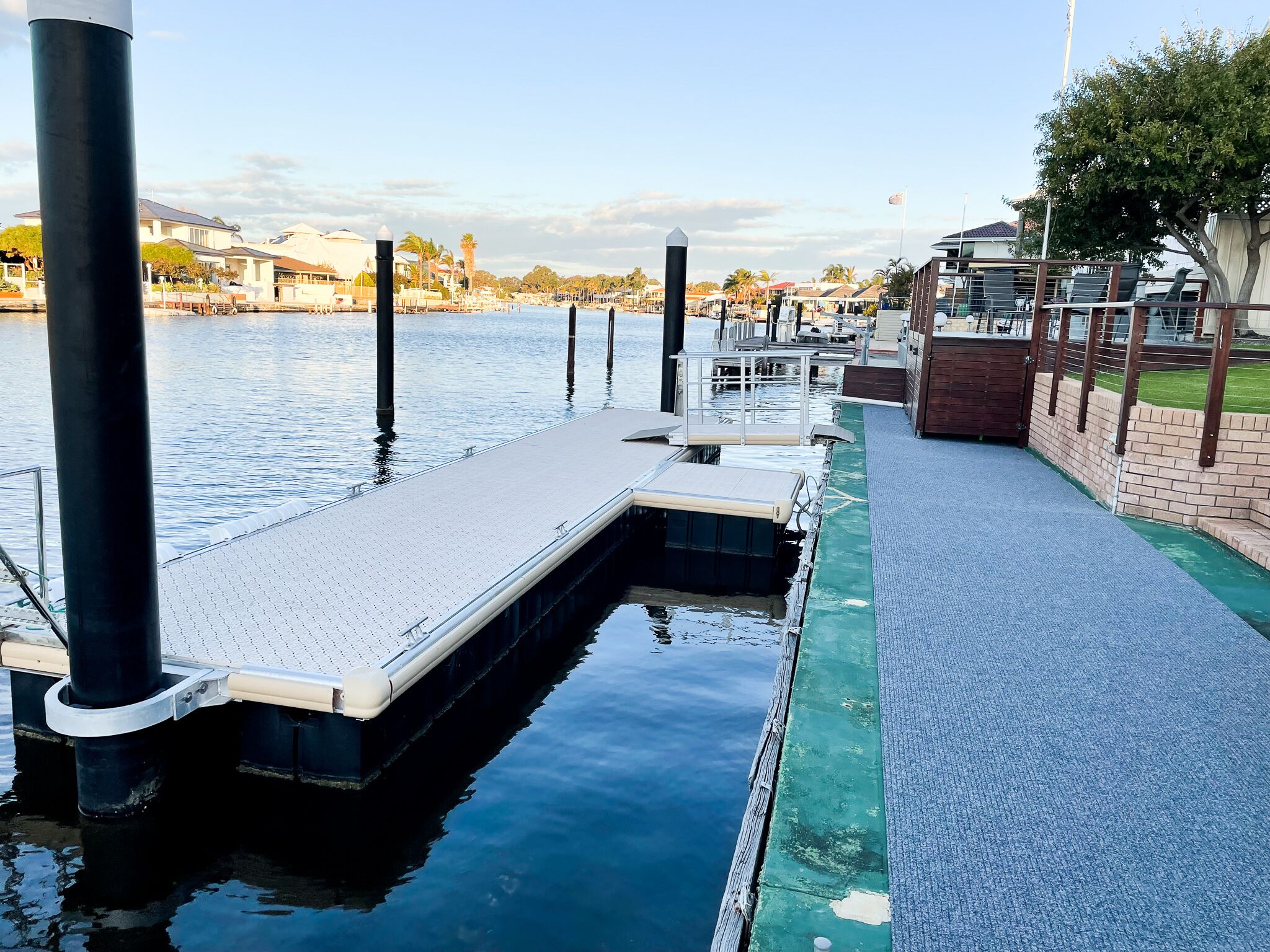 Dockside on Mandurah Canals  — image 14