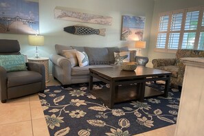 Smart TV - Barefoot Dreams: Dog Friendly, Private Pool,1 Block to Beach by Anna Maria Life Vacation Rentals (Holmes Beach)