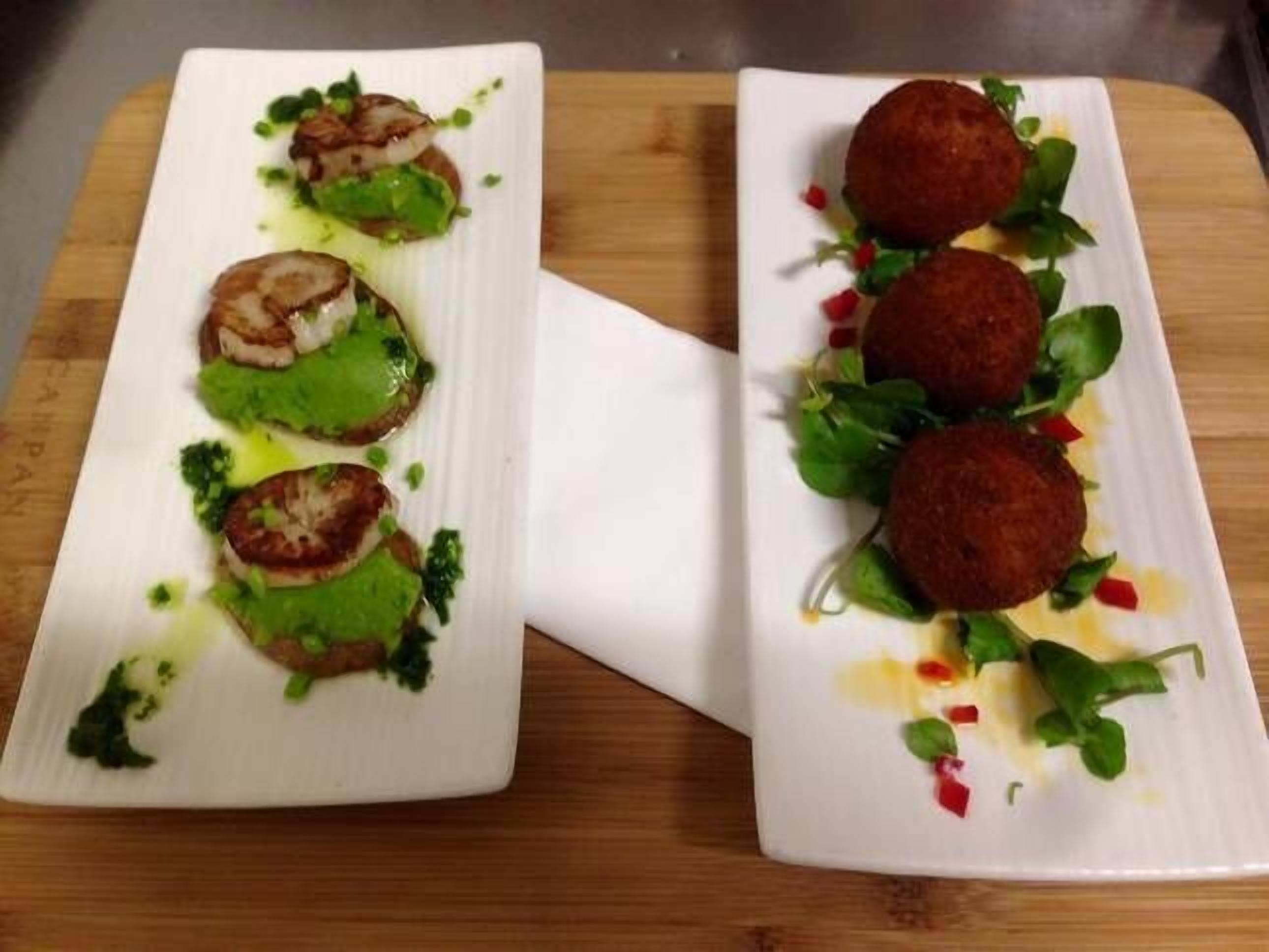 GUMLEAF COTTAGE FARMSTAY - Free daily Animal feeding - close to Perth! — image 17