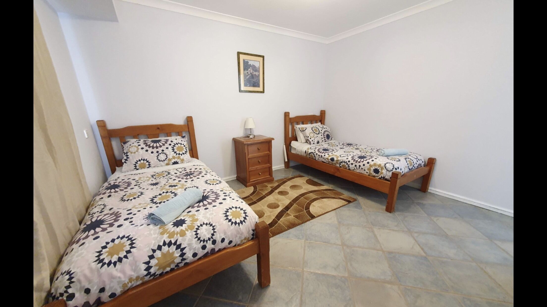 AVALON BAY BEACH HOUSE — image 16