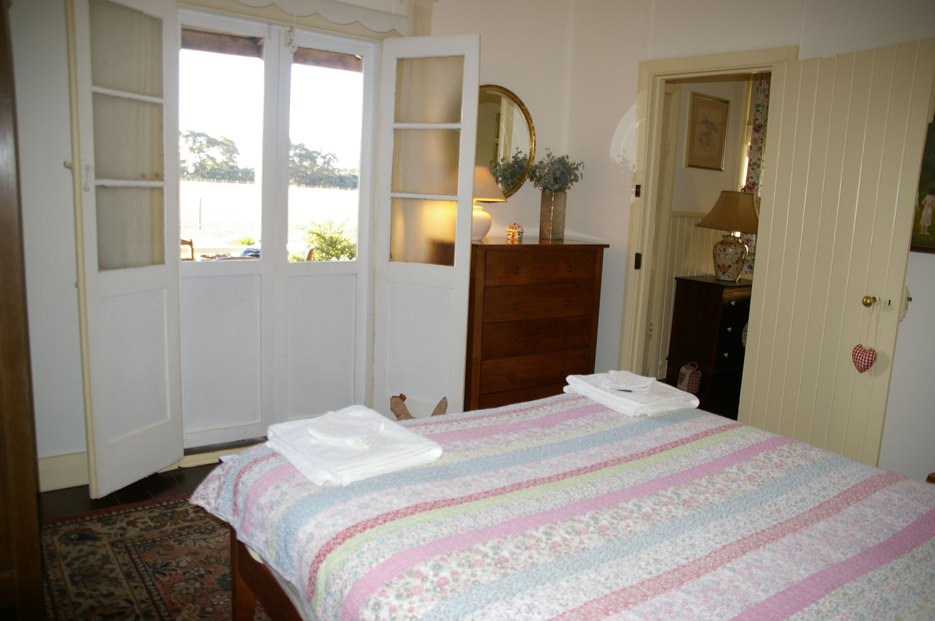 4 bedrooms, iron/ironing board, travel crib, bed sheets